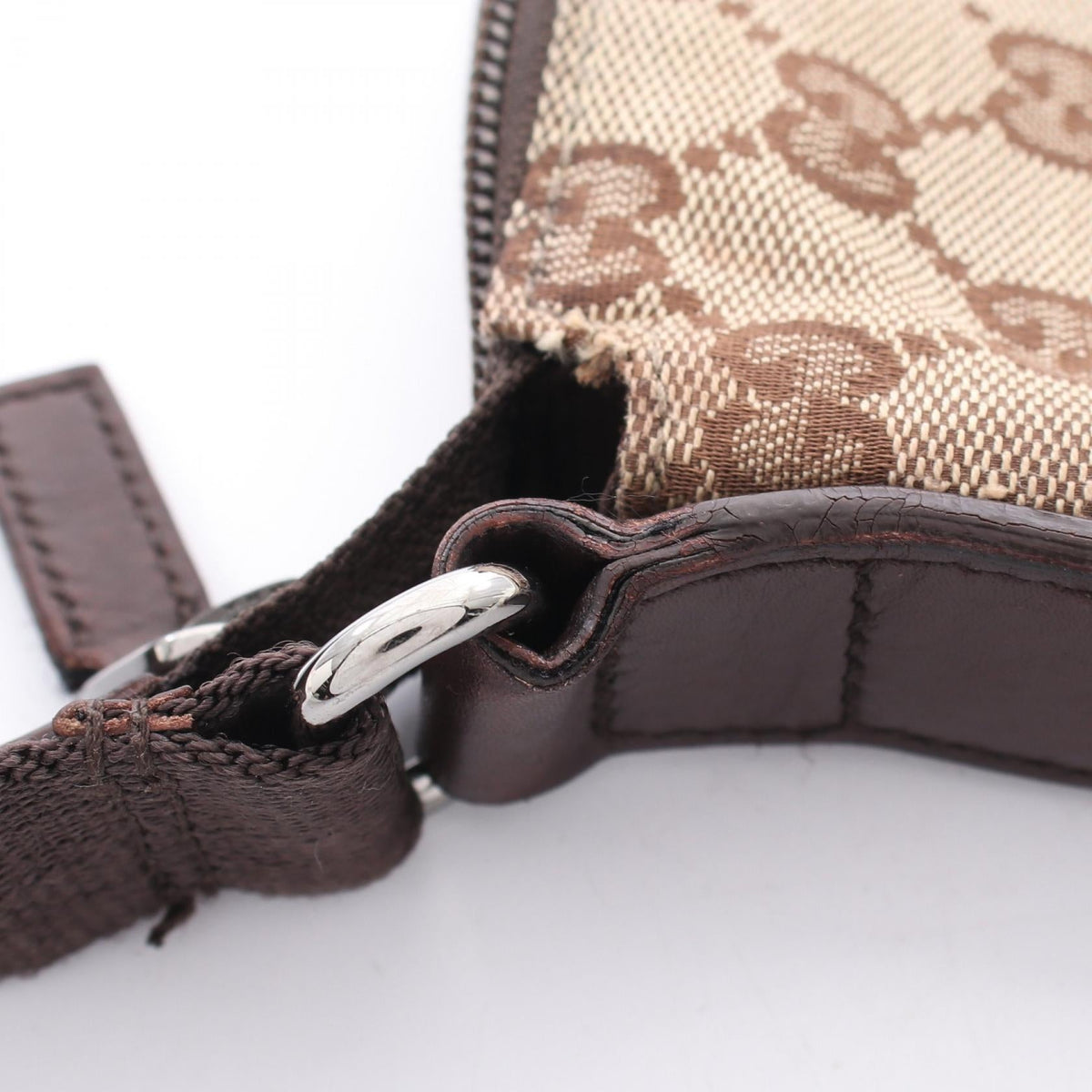 Gucci GG Canvas · Crossbody