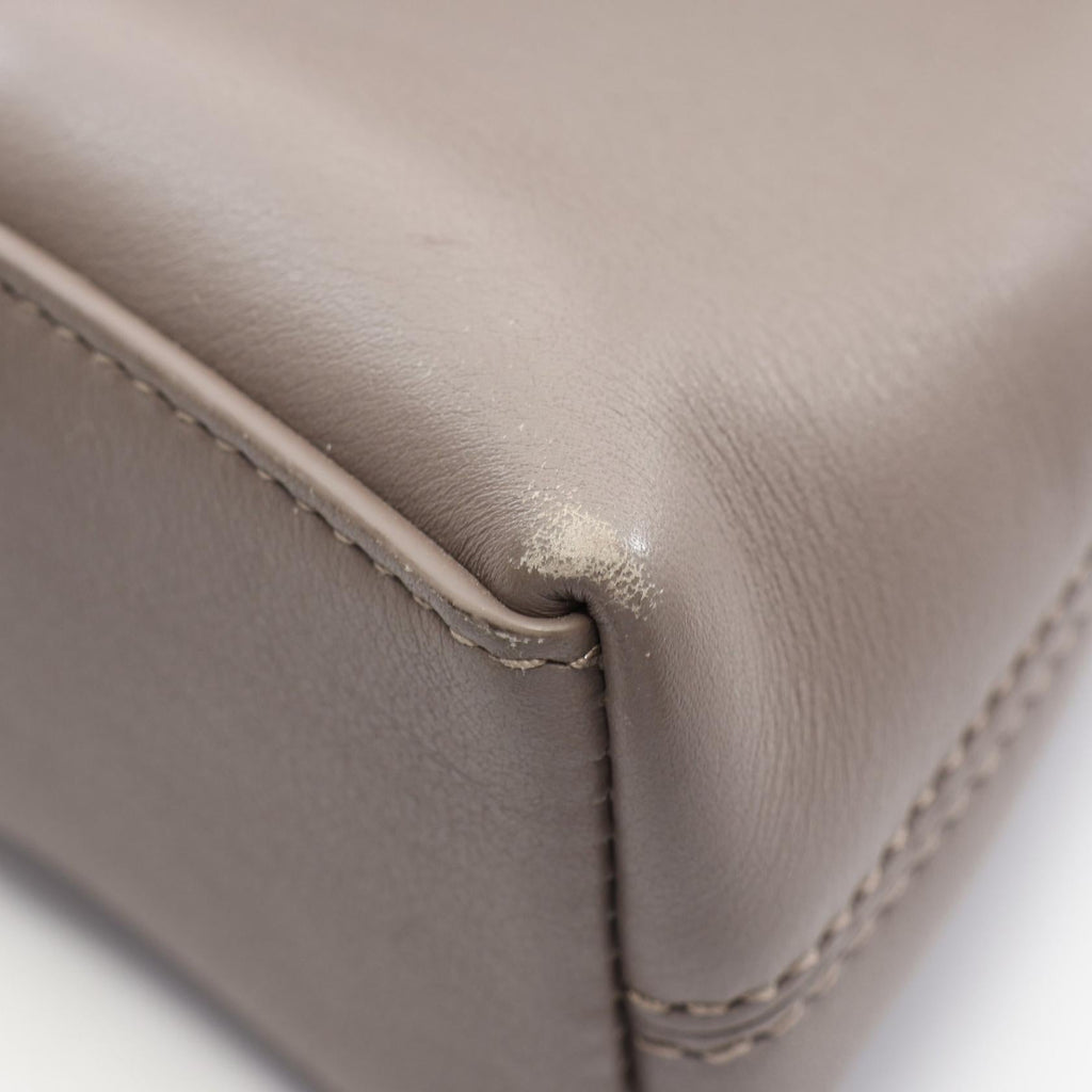 Balenciaga Downtown XS · Leather