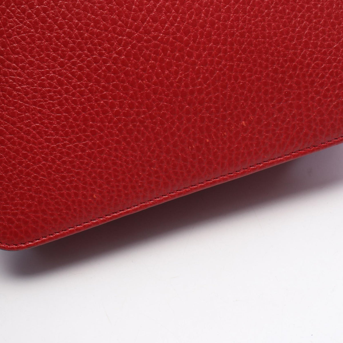 Gucci Interlocking G · Leather