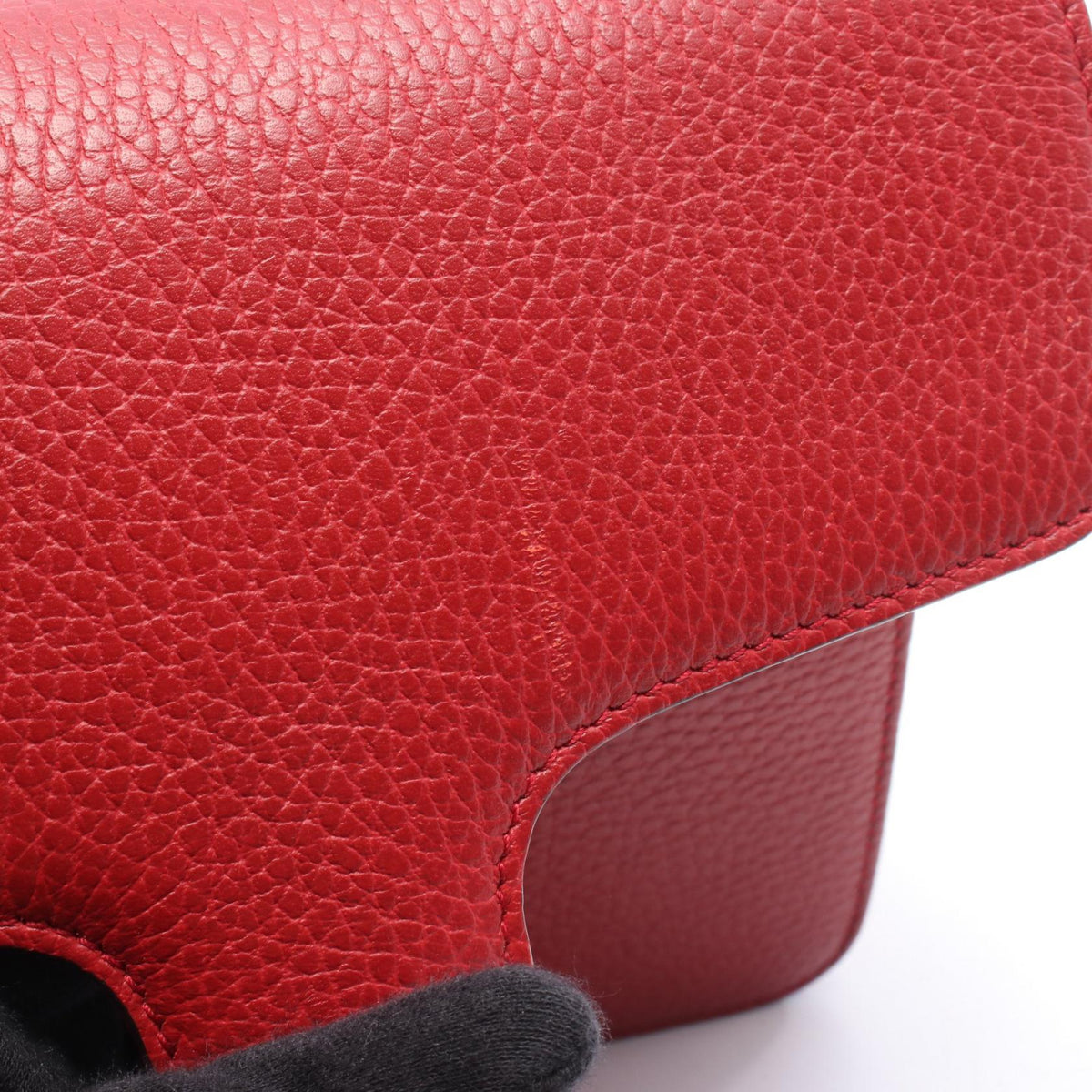 Gucci Interlocking G · Leather