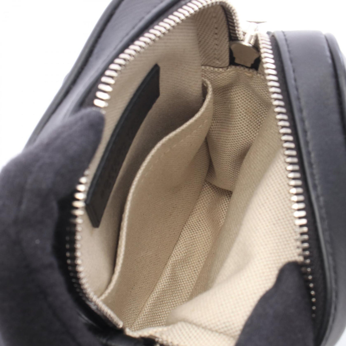 Bottega Veneta Intrecciato · Camera Bag