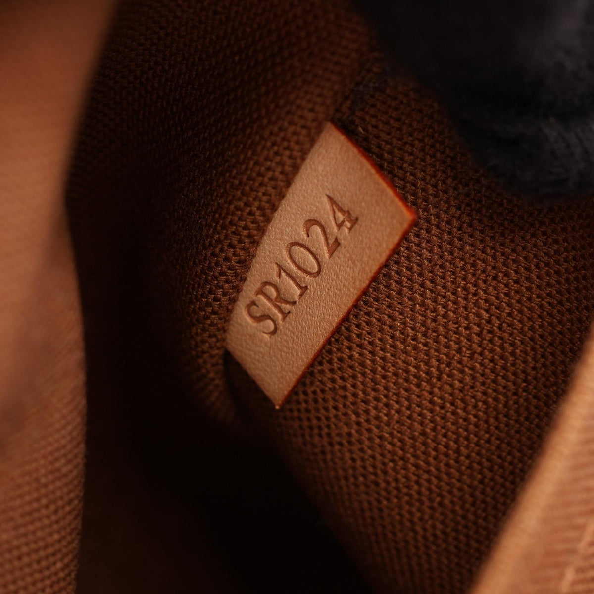 Louis Vuitton Marel · Monogram