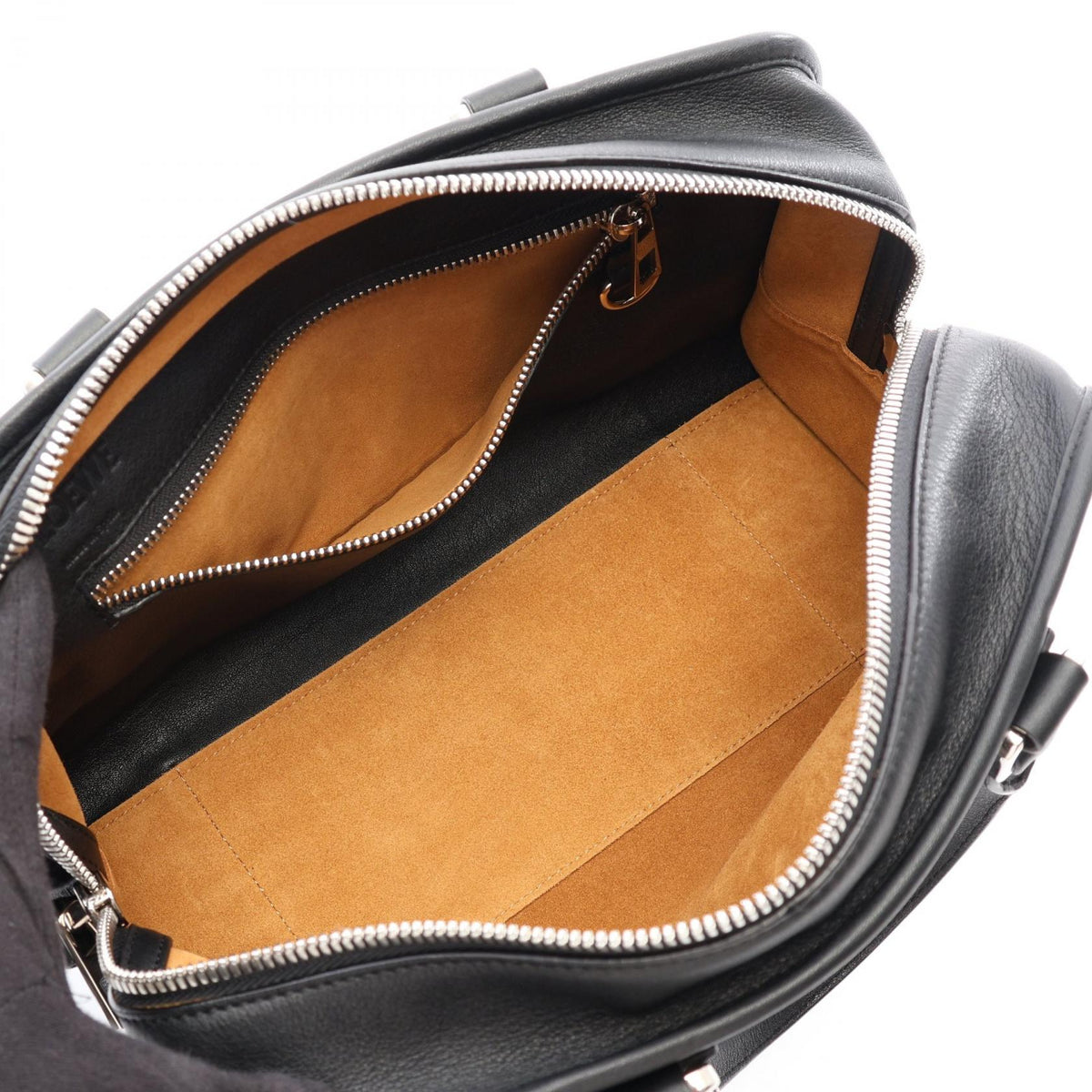 Loewe Amazona 28 · Leather