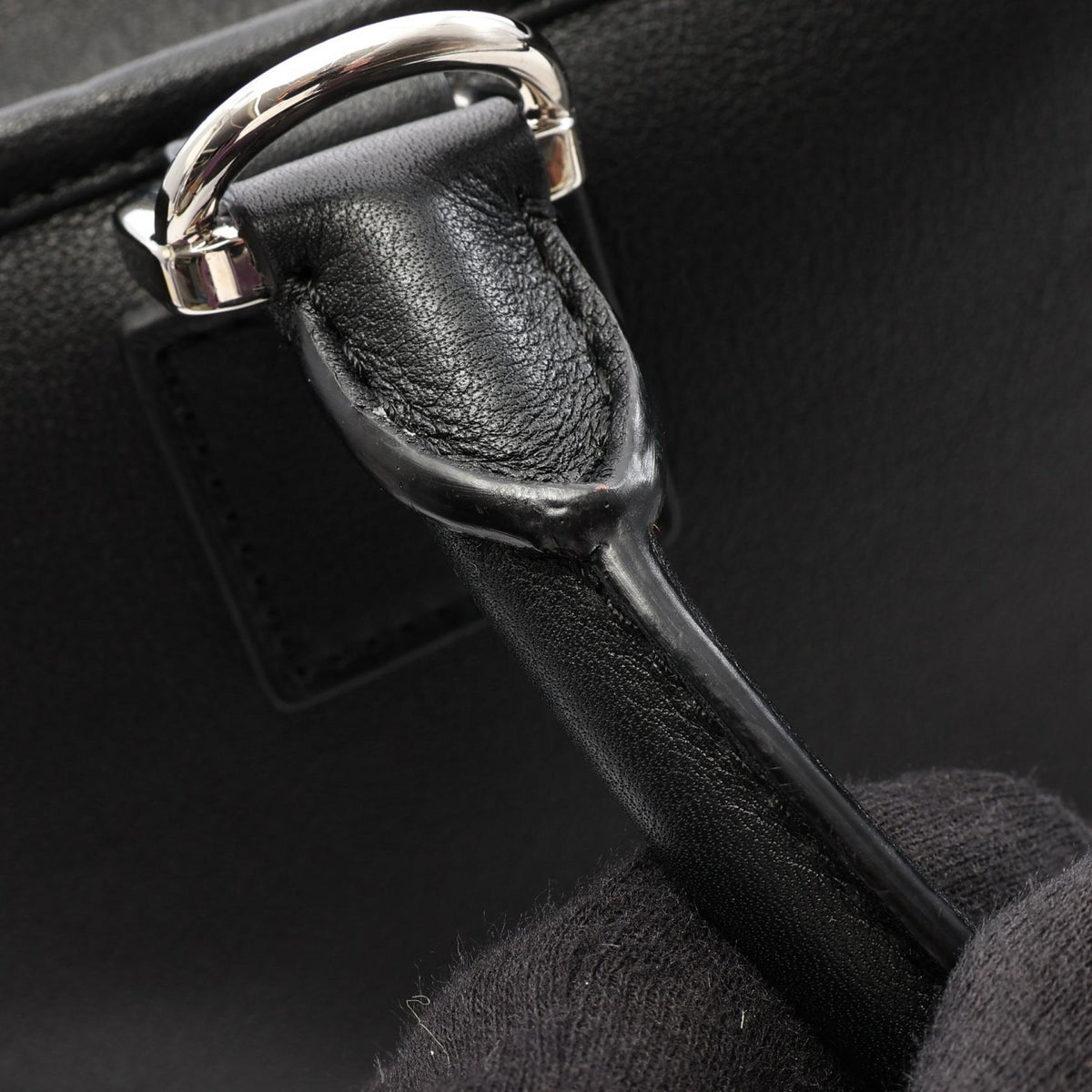 Loewe Amazona 28 · Leather