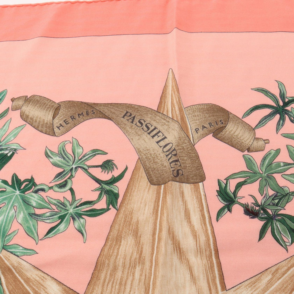 Hermès Passiflores · Silk Cashmere Scarf