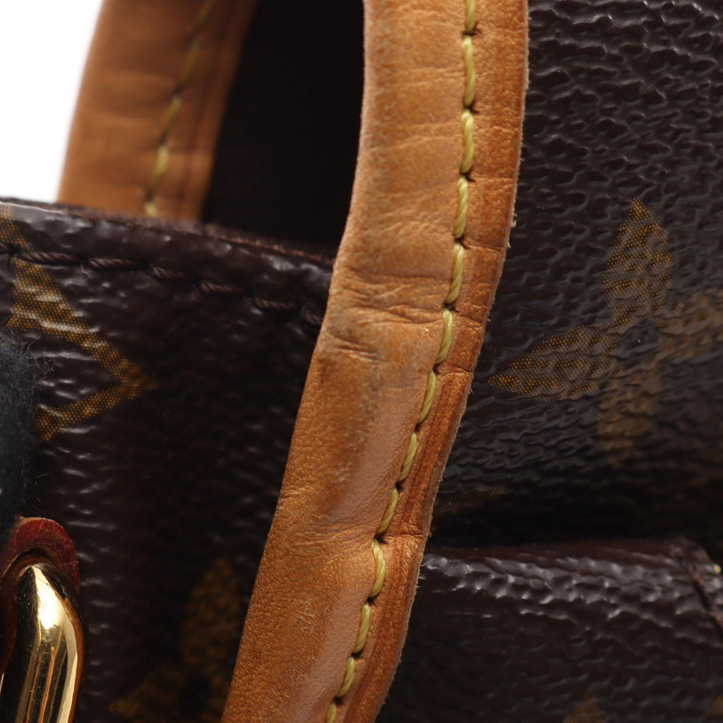 Louis Vuitton Menilmontant MM · Monogram