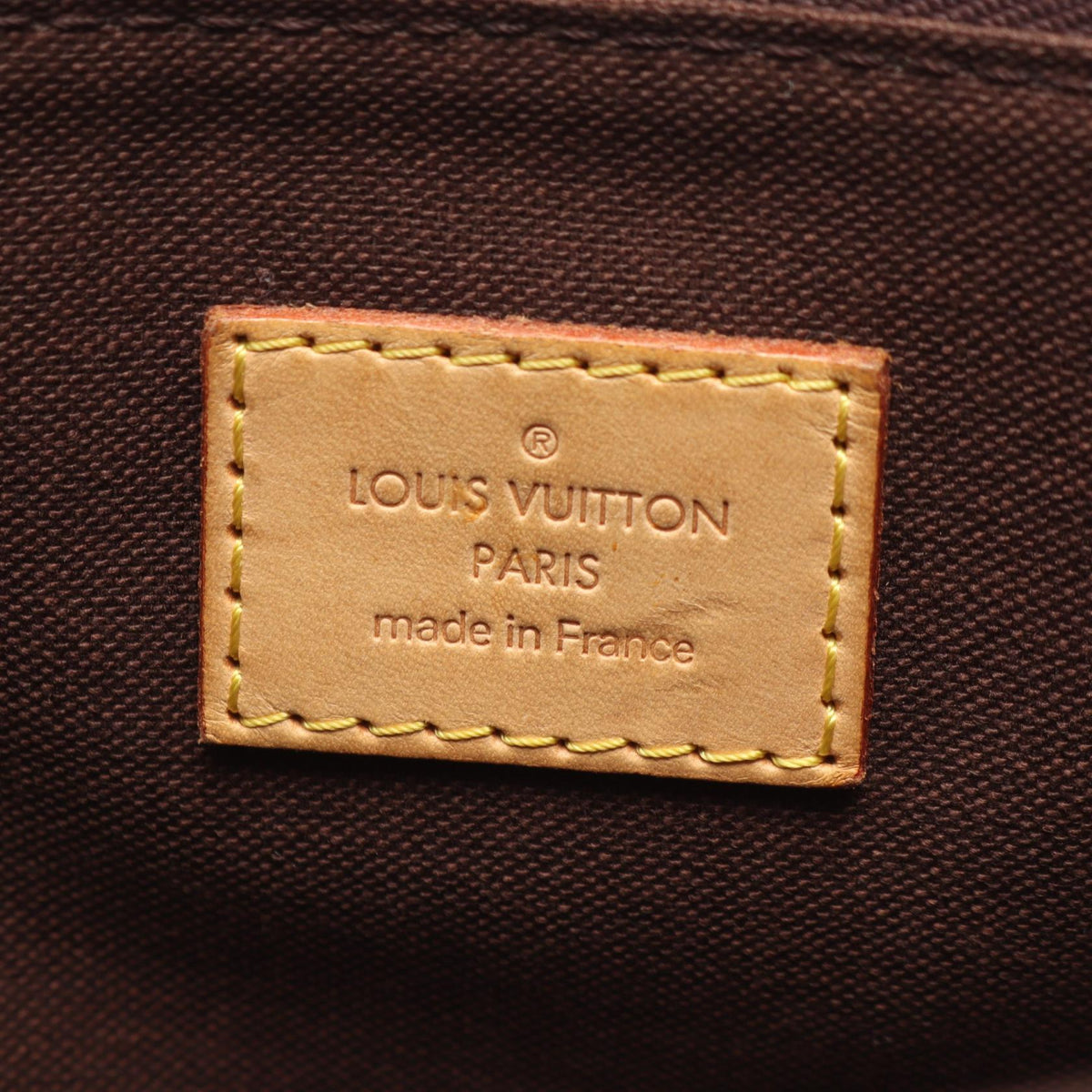 Louis Vuitton Menilmontant MM · Monogram