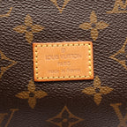 Louis Vuitton Saumur 30 · Monogram