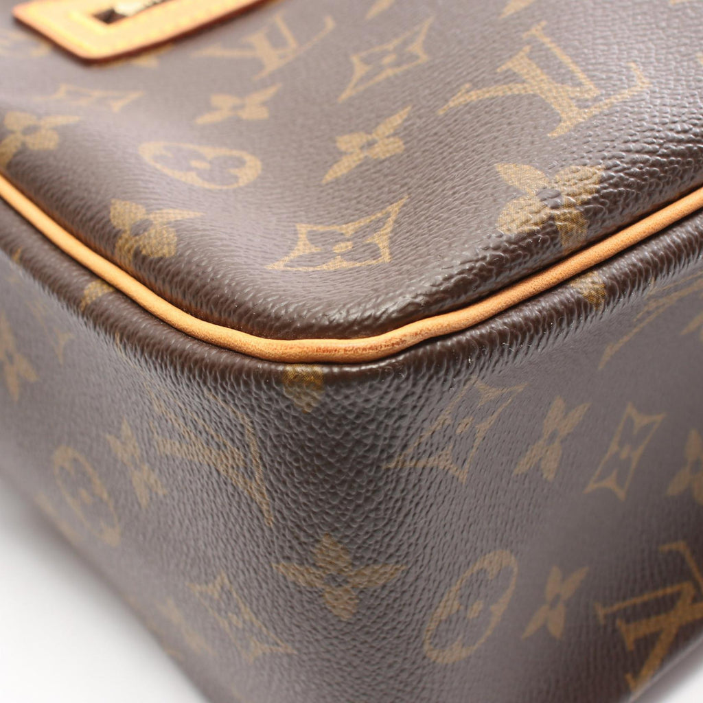Louis Vuitton Cite GM · Monogram