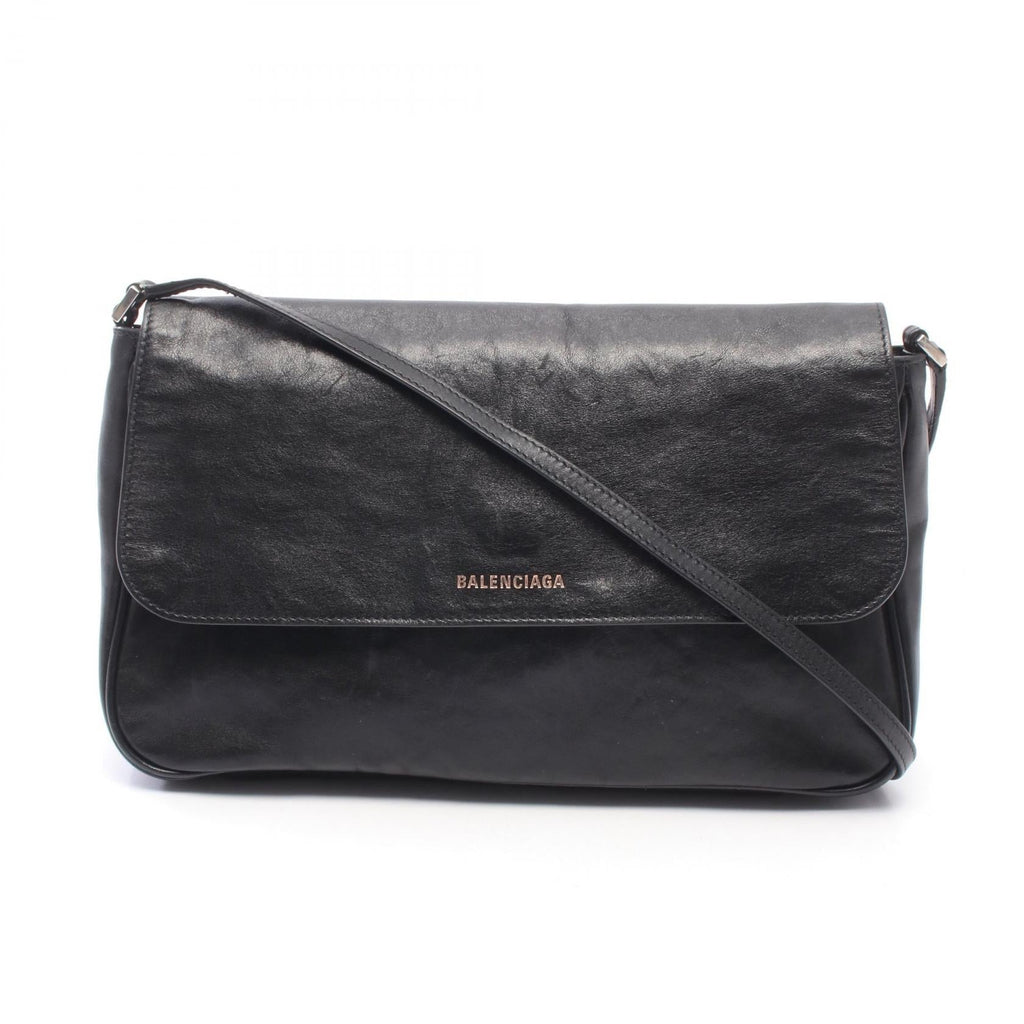 Balenciaga Grungy Messenger · Leather