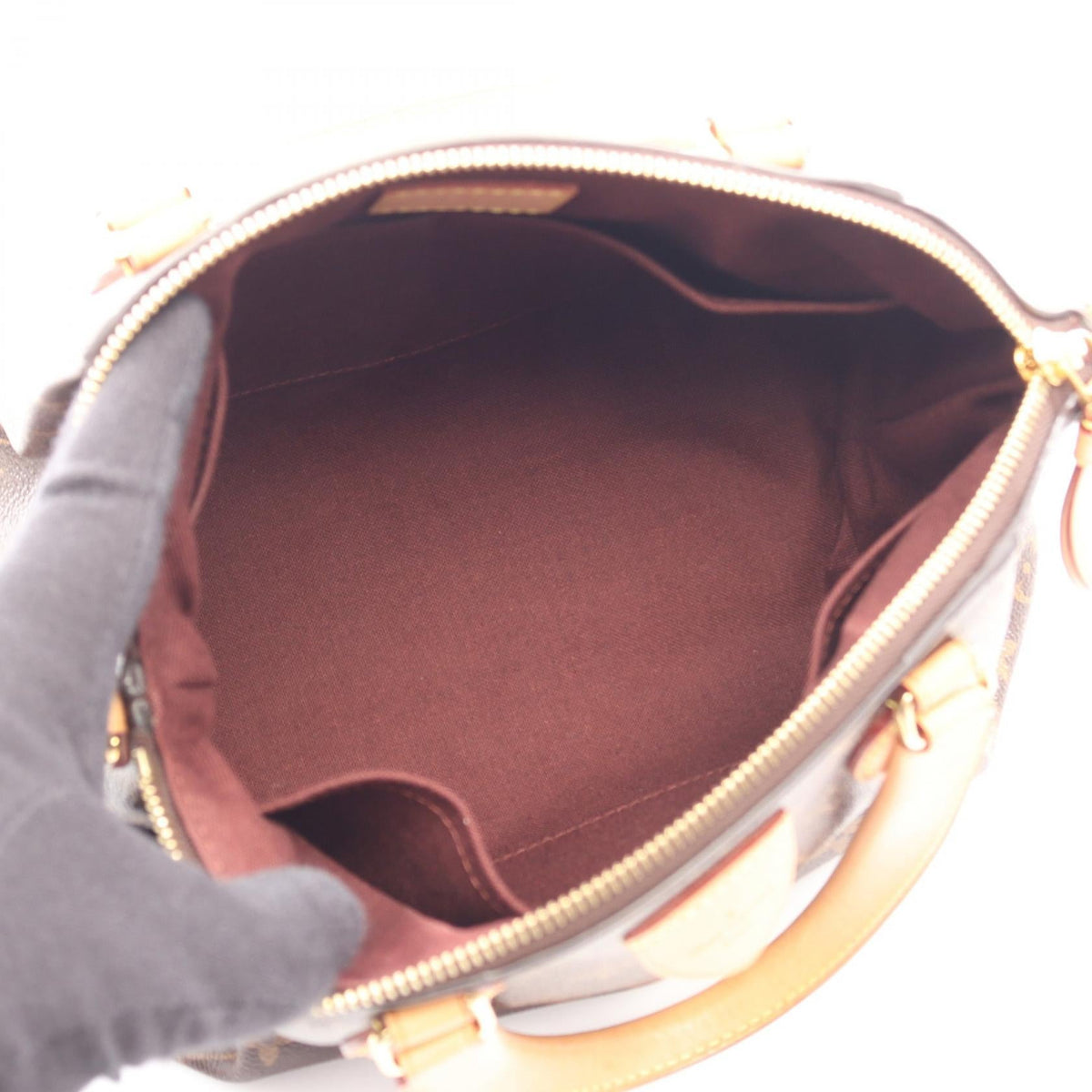 Louis Vuitton Rivoli PM · Monogram