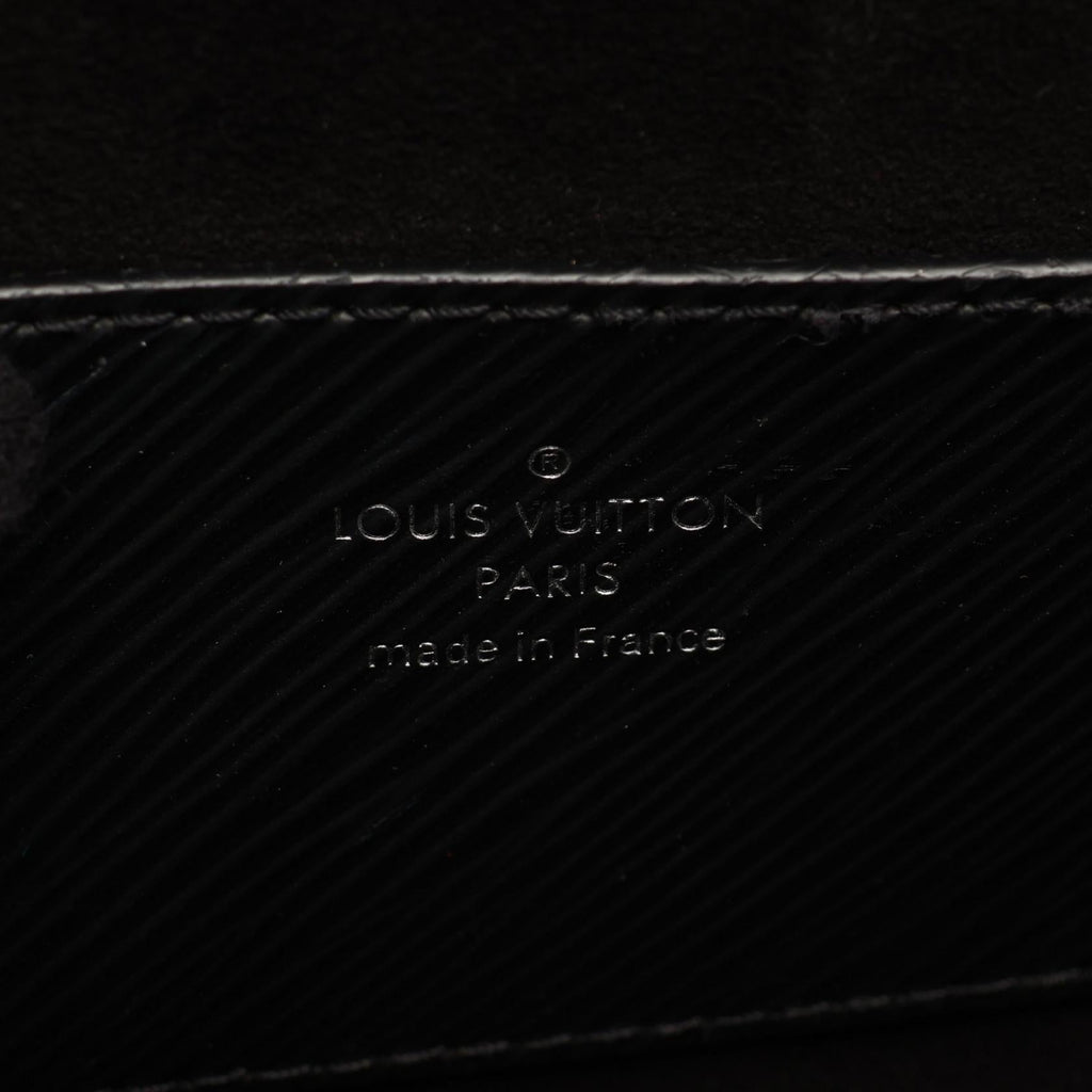 Louis Vuitton Twist MM · Epi Monogram