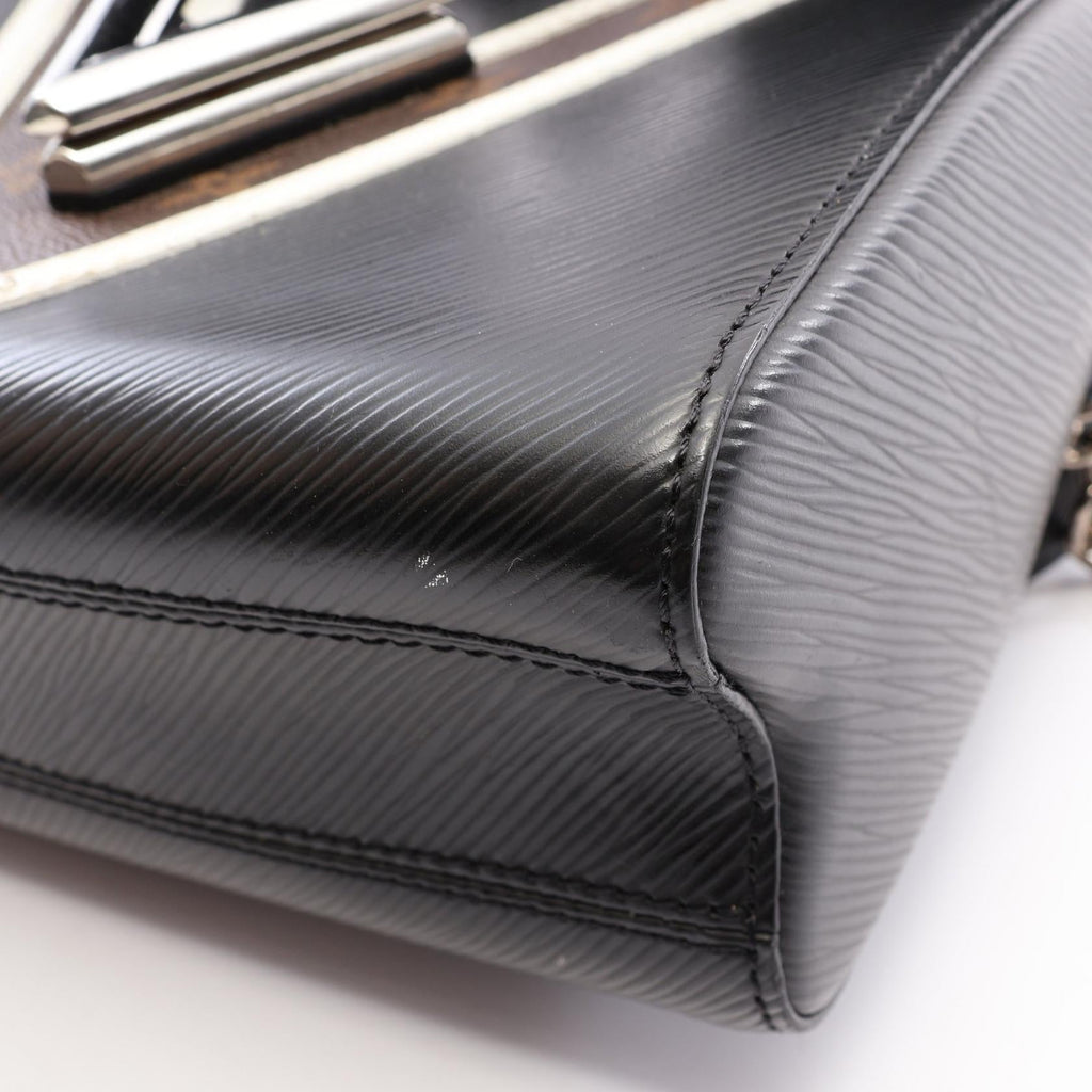 Louis Vuitton Twist MM · Epi Monogram