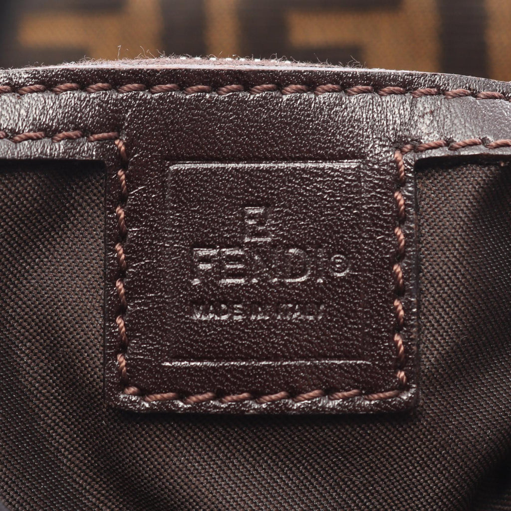 Fendi Mamma Bucket · Zucca Canvas