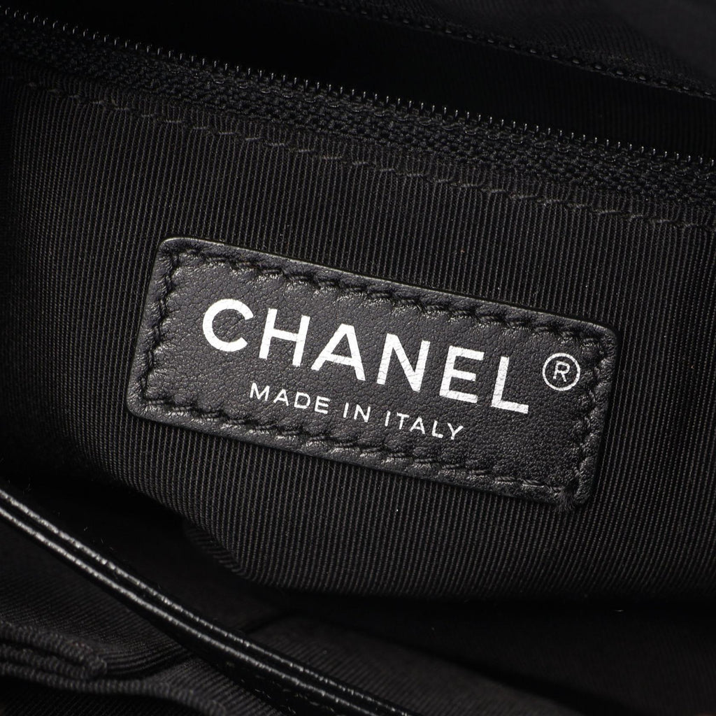 Chanel Gabrielle Hobo · Knit & Leather