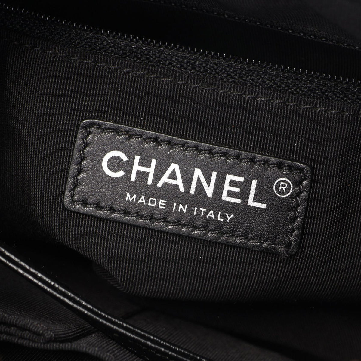 Chanel Gabrielle Hobo · Knit & Leather