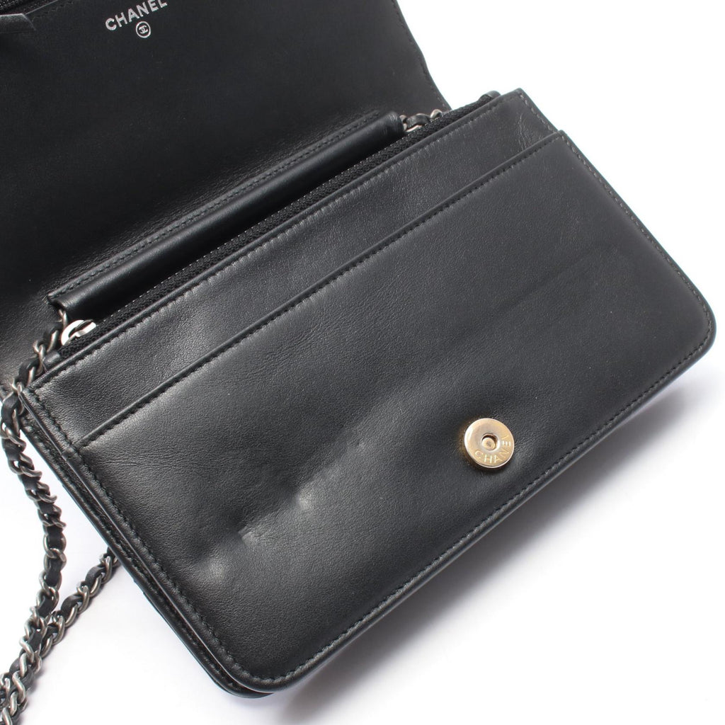 Chanel Matelassé · Bicolor Leather