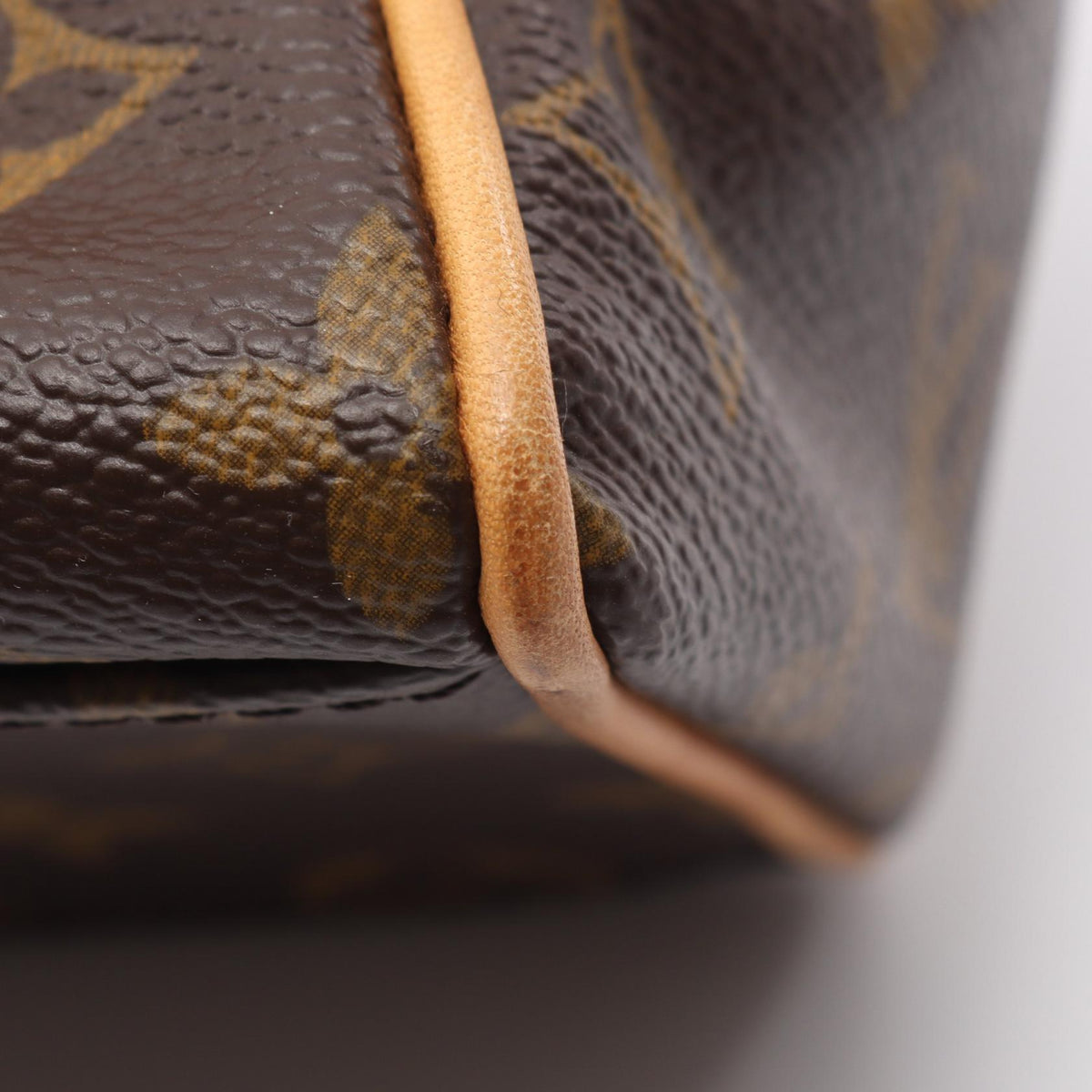 Louis Vuitton Manhattan PM · Monogram Canvas