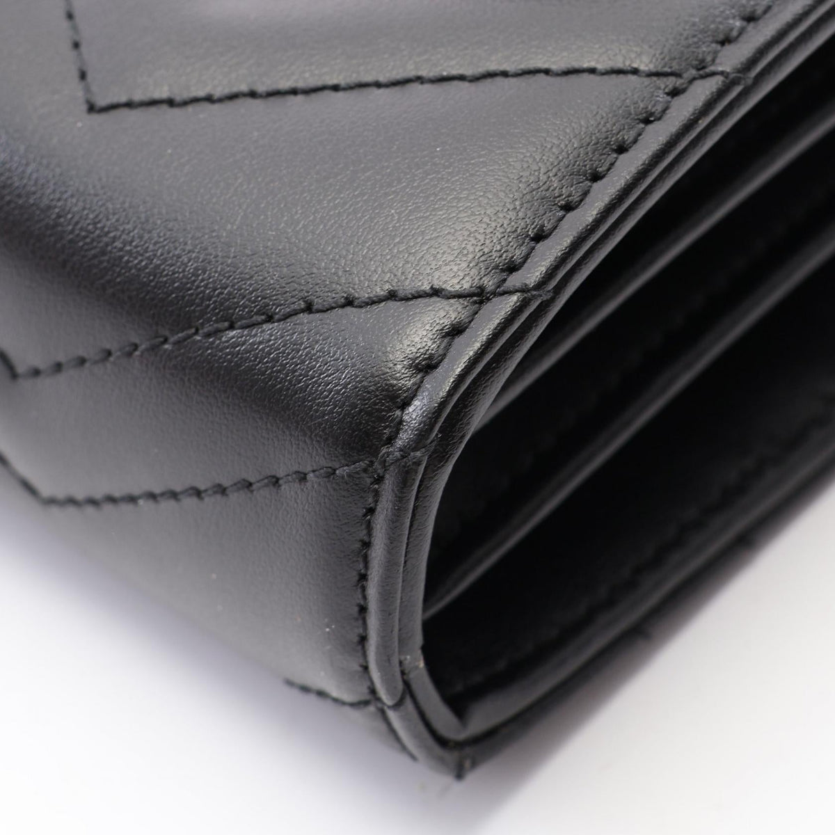Gucci GG Marmont · Matelassé Leather
