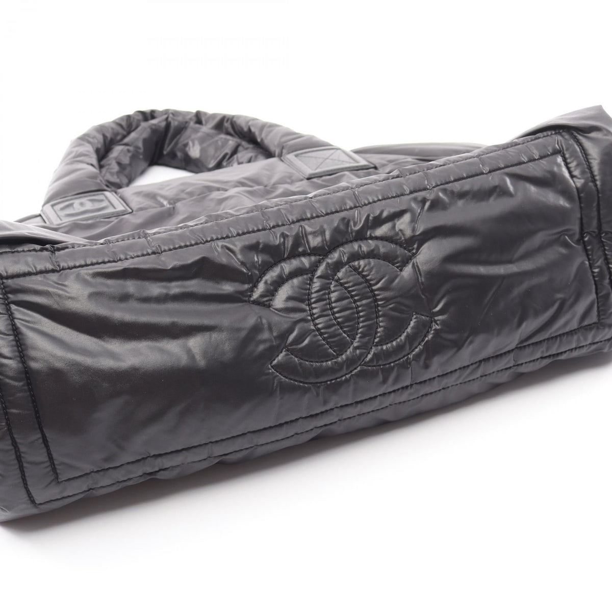 Chanel Coco Cocoon MM · Nylon