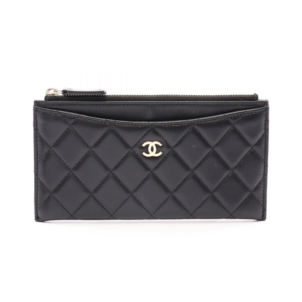 CHANEL Matelassé · Lambskin