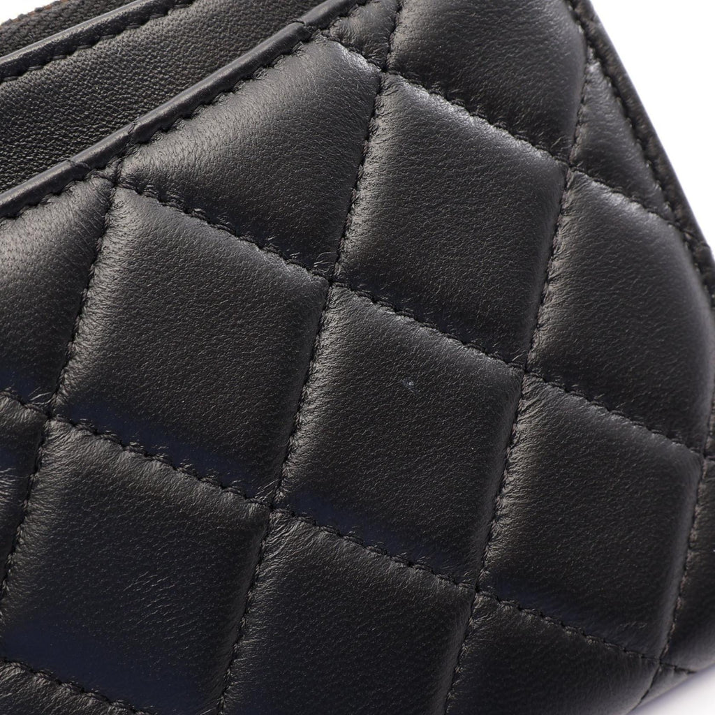 CHANEL Matelassé · Lambskin