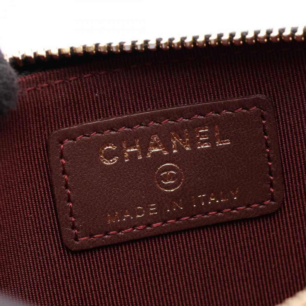 CHANEL Matelassé · Lambskin