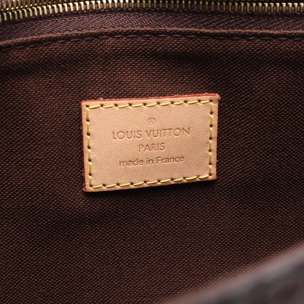 Louis Vuitton Menilmontant MM · Monogram