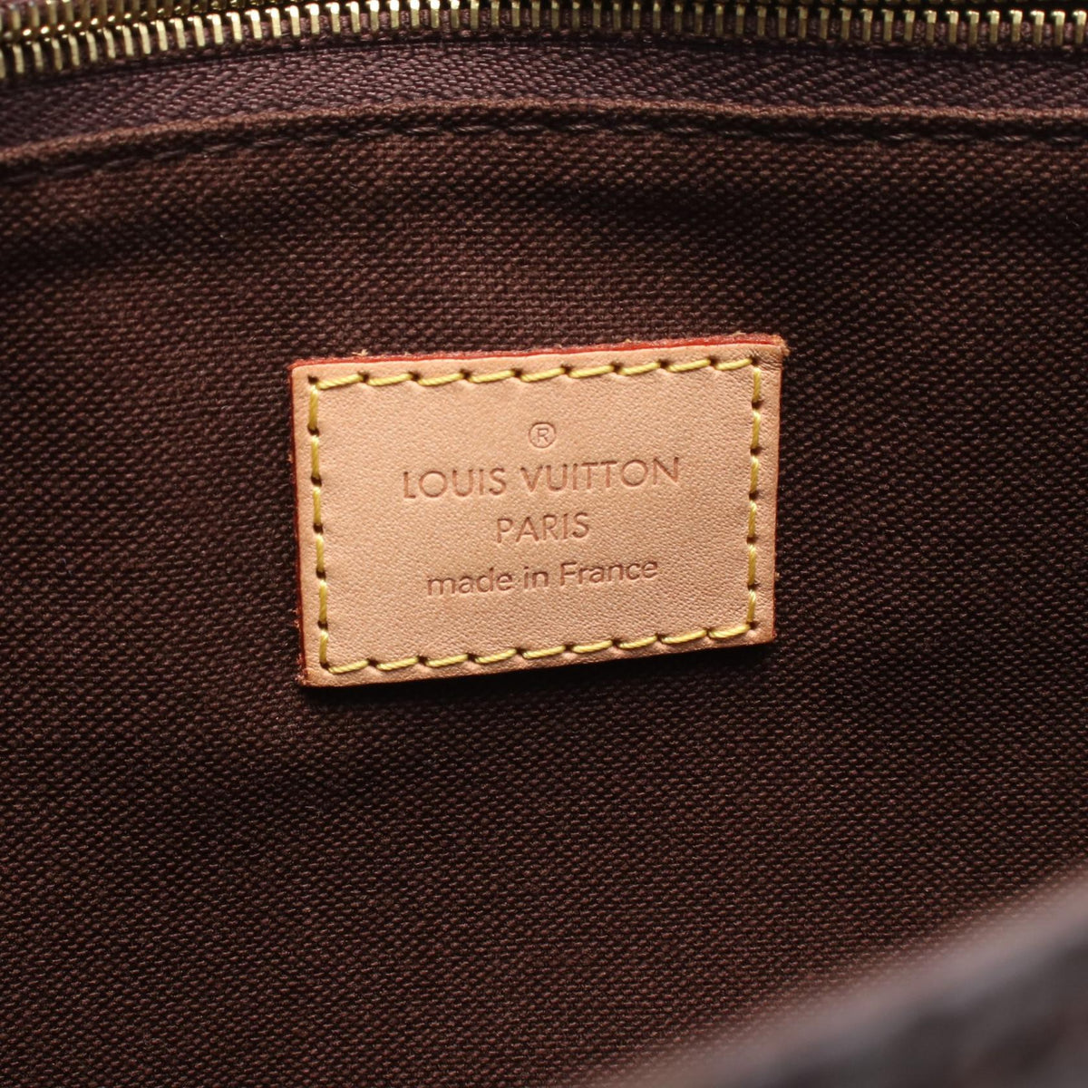 Louis Vuitton Menilmontant MM · Monogram