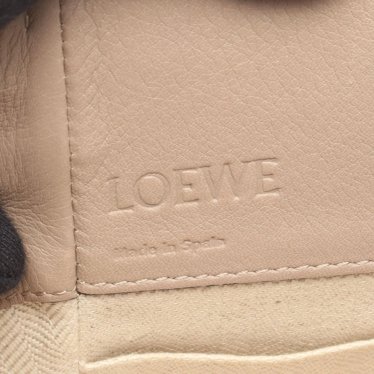 Loewe Hammock Mini · Drawstring