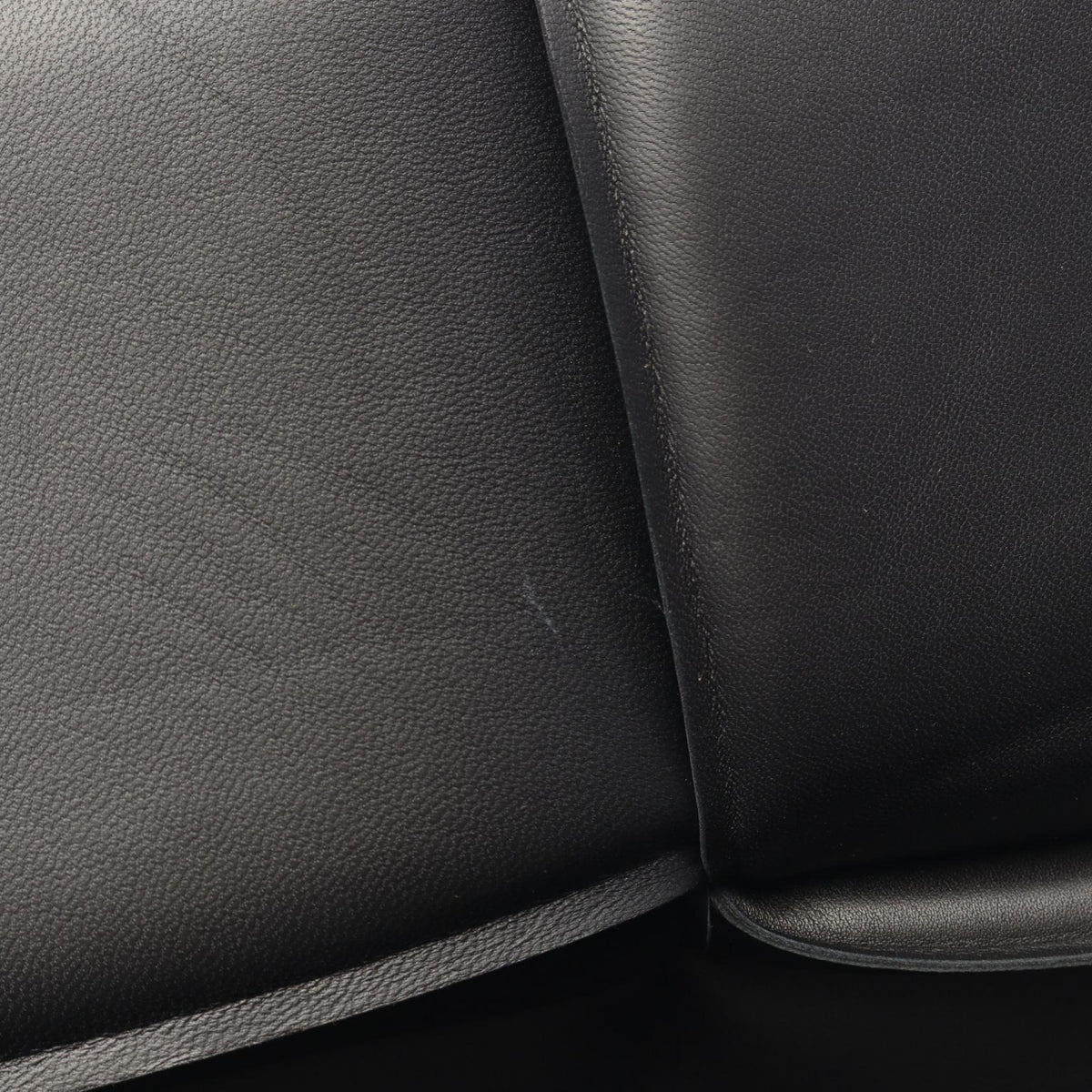 Bottega Veneta Arco Maxi · Intrecciato Leather
