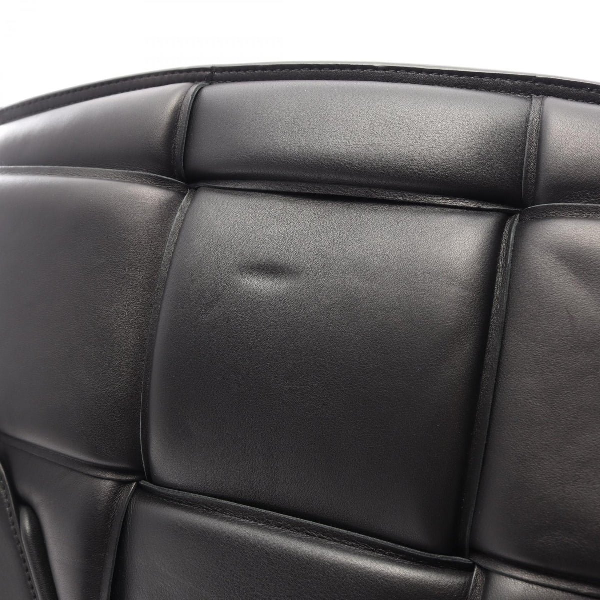 Bottega Veneta Arco Maxi · Intrecciato Leather