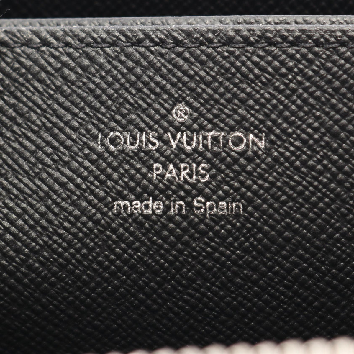 Louis Vuitton Zippy Wallet · Epi Leather