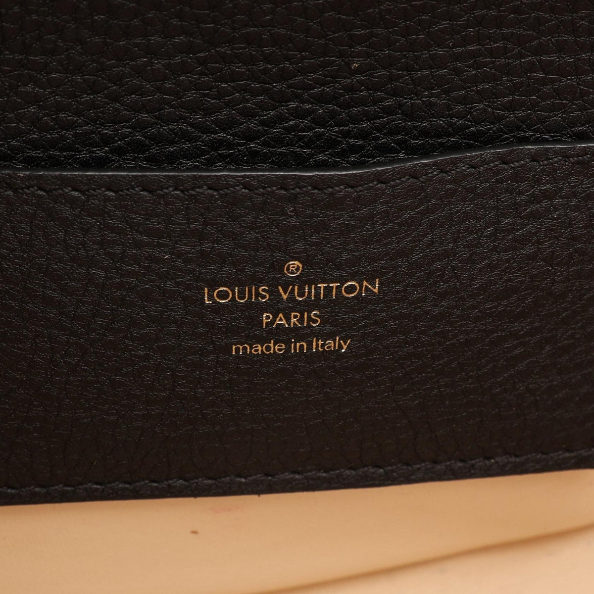 Louis Vuitton LV Pont Neuf Soft MM