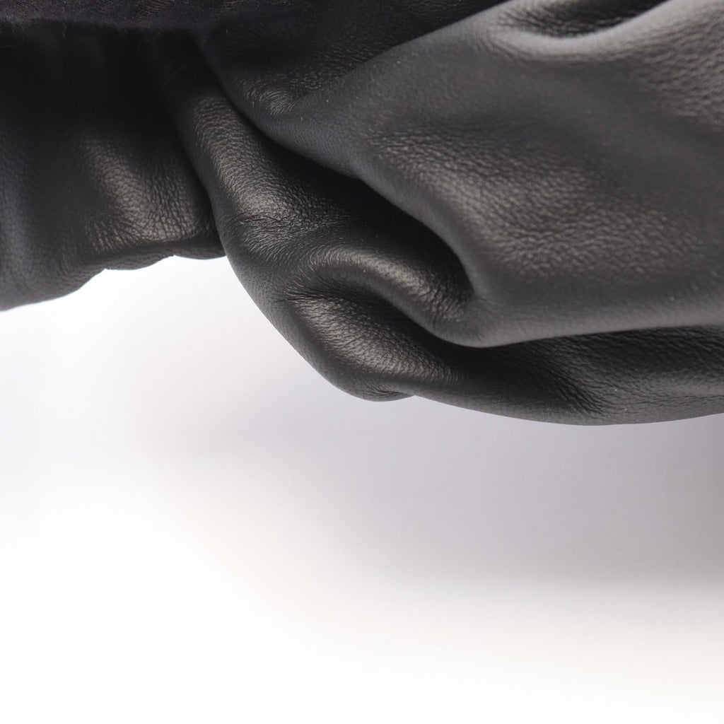 Bottega Veneta The Body Pouch · Leather