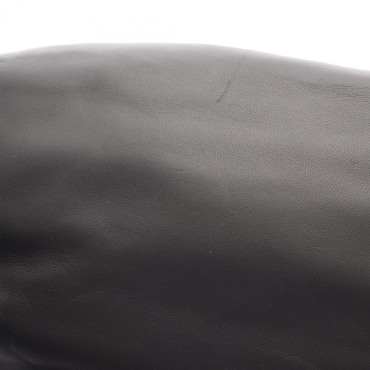 Bottega Veneta The Body Pouch · Leather