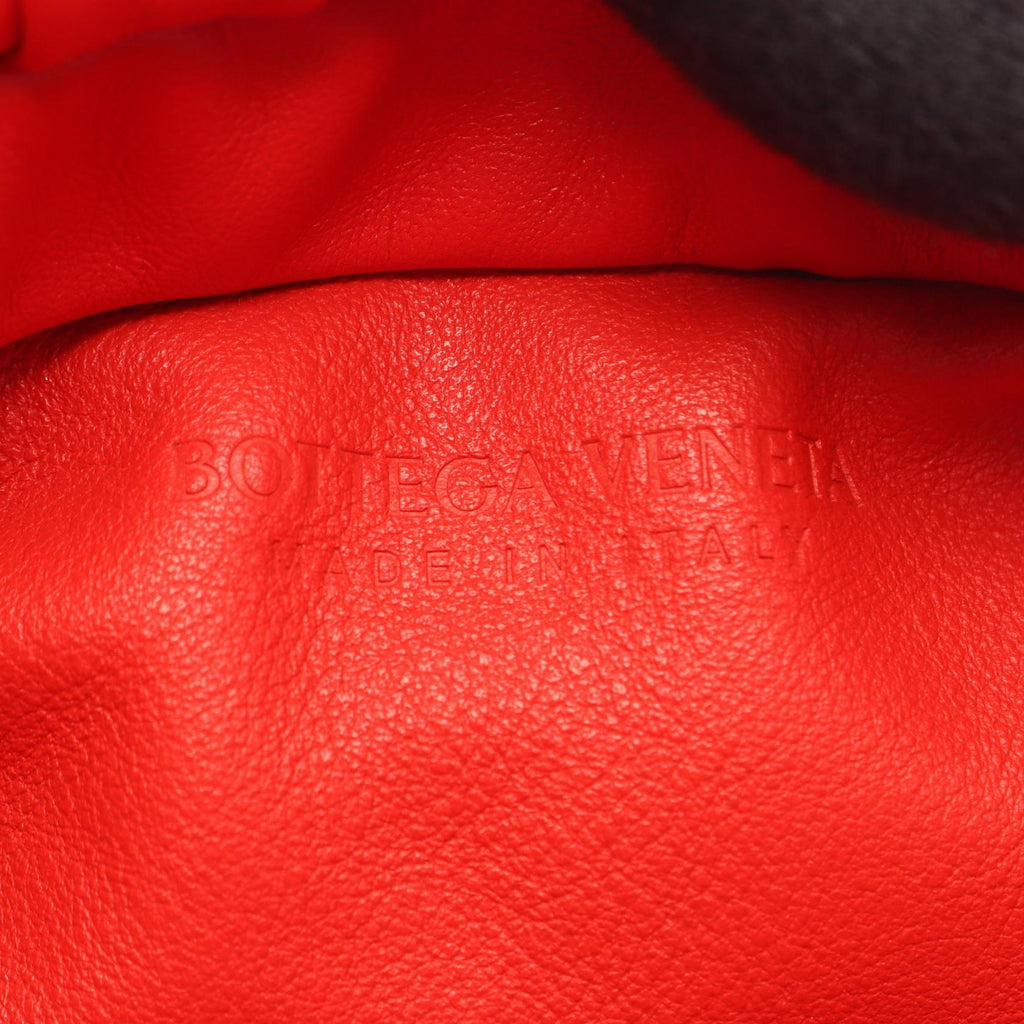 Bottega Veneta The Chain Pouch · Leather