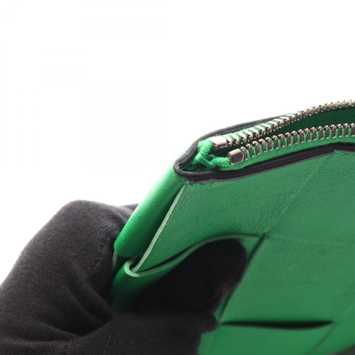 Bottega Veneta · Maxi Intrecciato Clutch