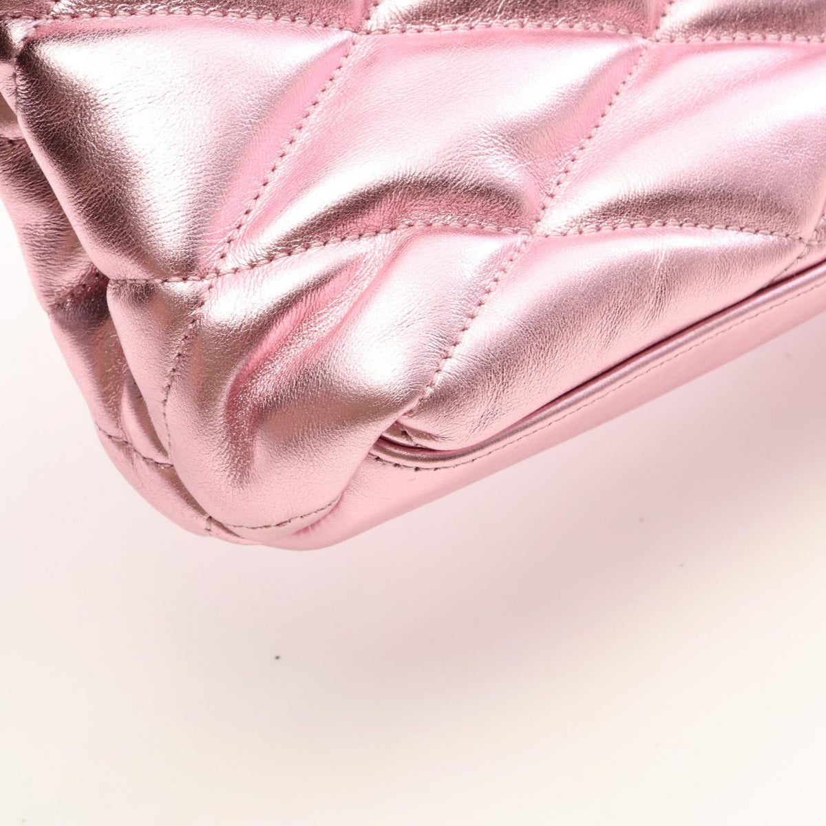 Saint Laurent YSL Clutch · Leather