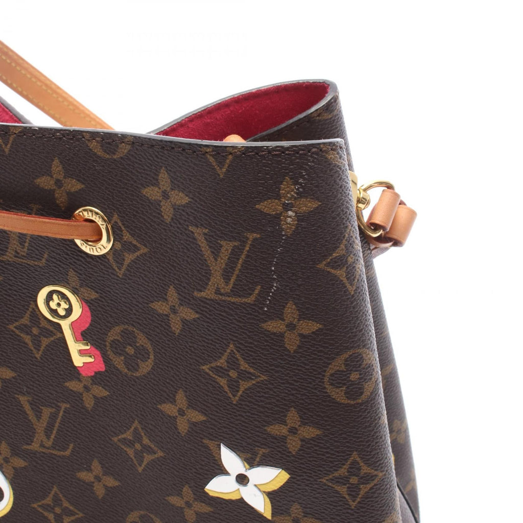 LOUIS VUITTON NeoNoe · Monogram Love Rock