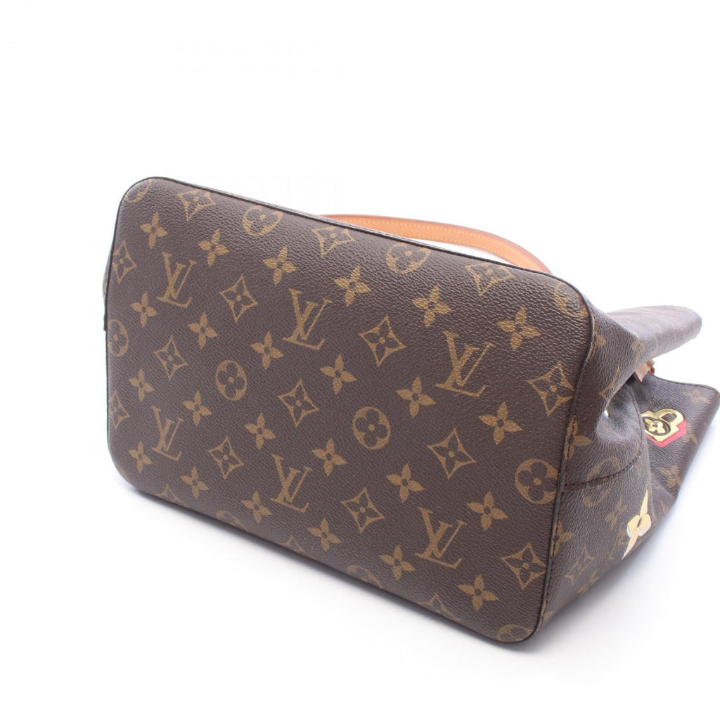 LOUIS VUITTON NeoNoe · Monogram Love Rock