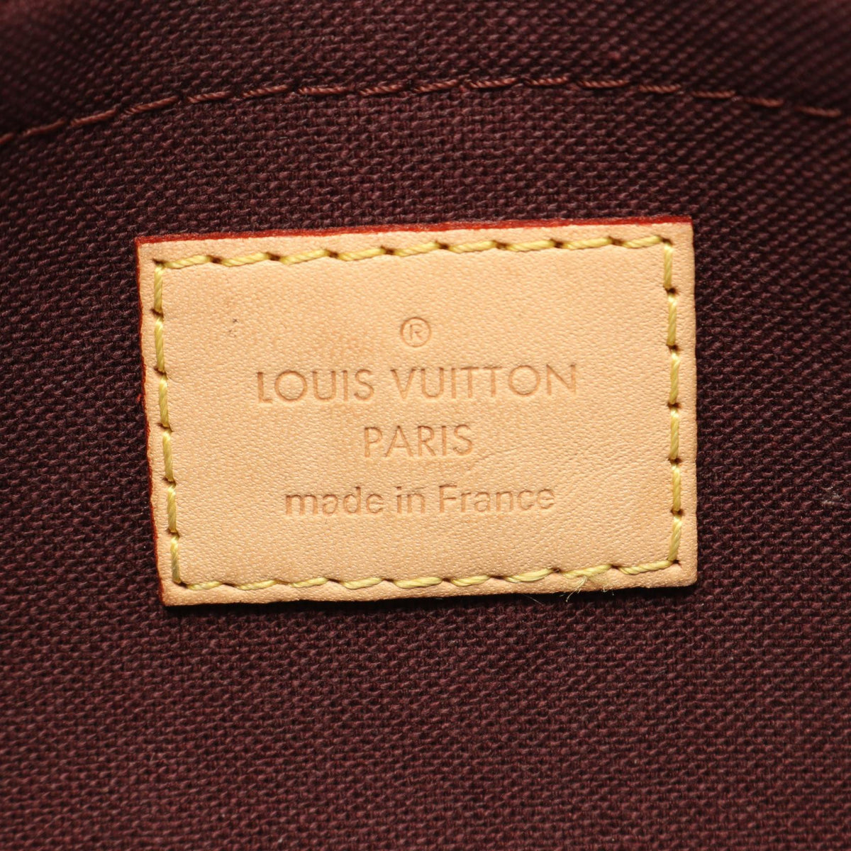 Louis Vuitton Favorite PM · Monogram