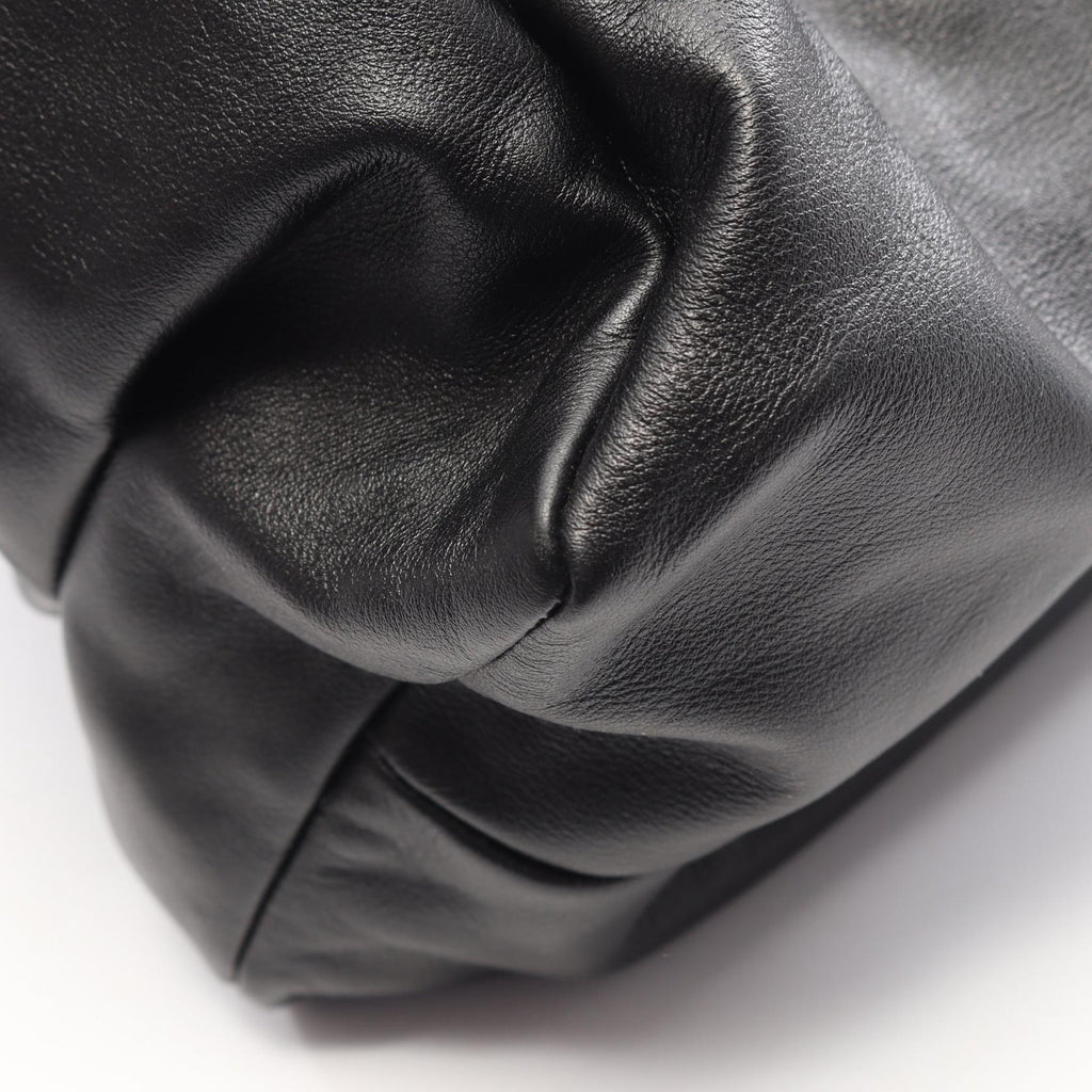 Bottega Veneta The Shoulder Pouch · Leather