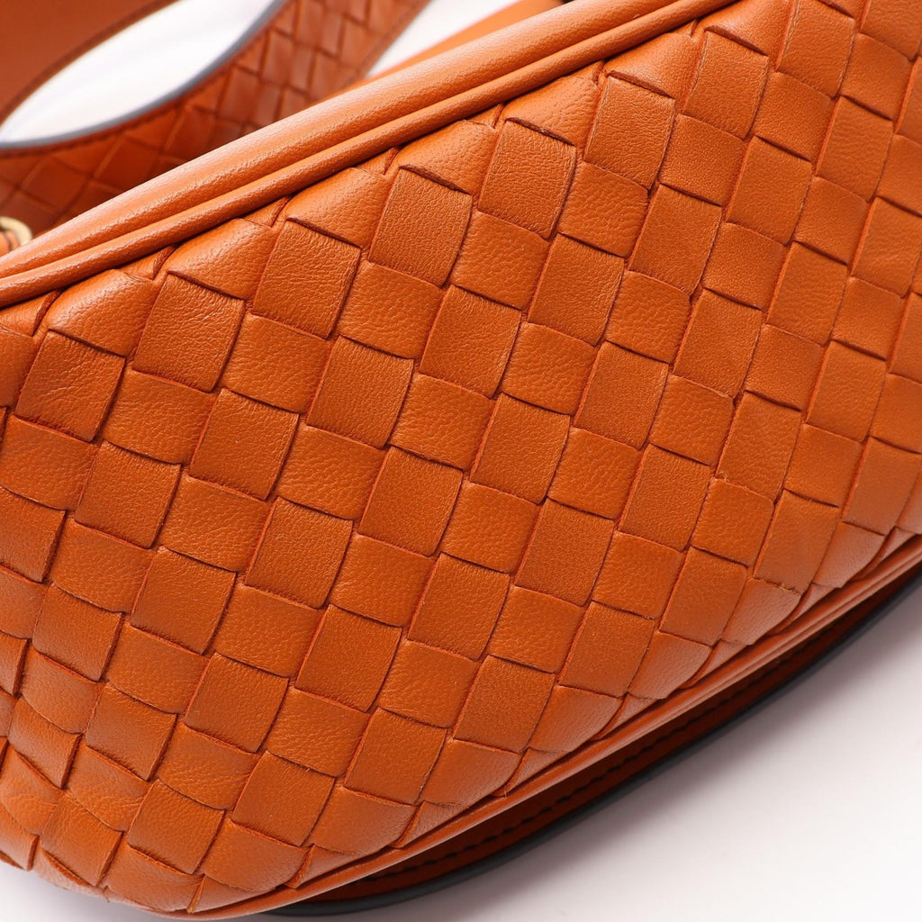 BOTTEGA VENETA Luna · Leather
