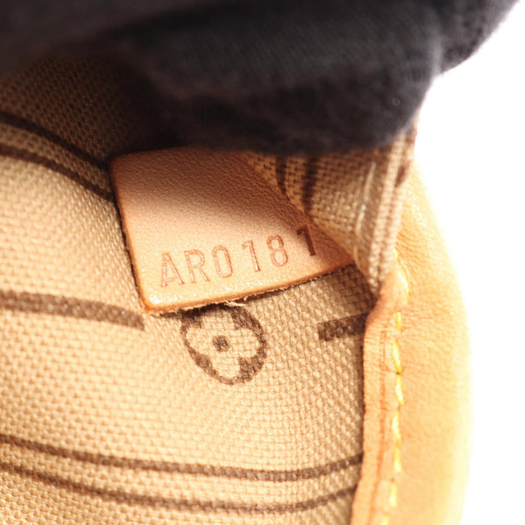 Louis Vuitton Neverfull MM · Monogram