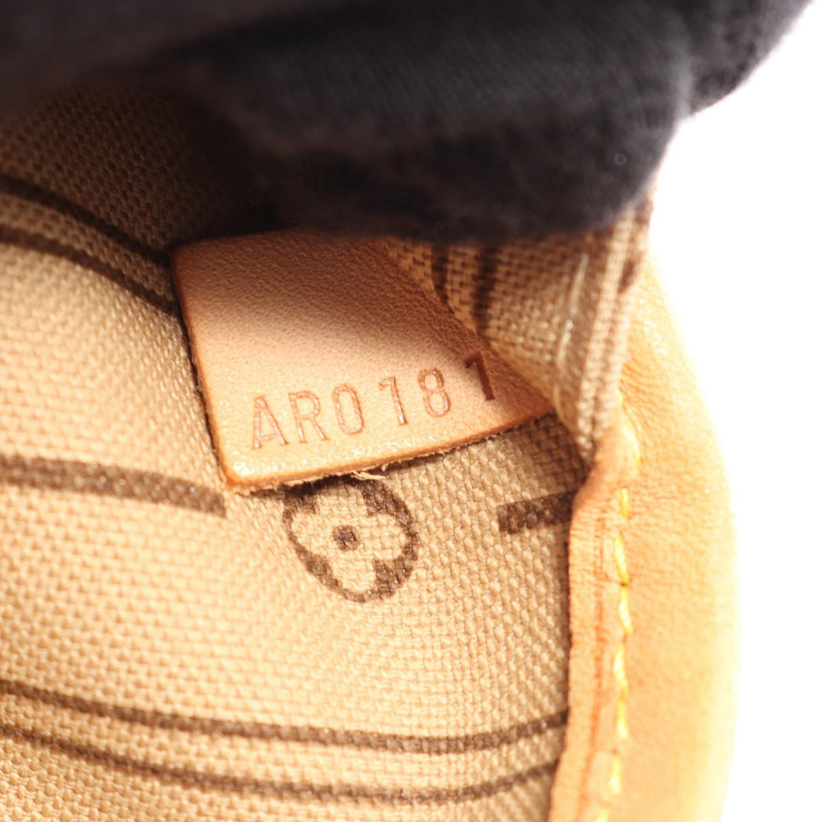 Louis Vuitton Neverfull MM · Monogram