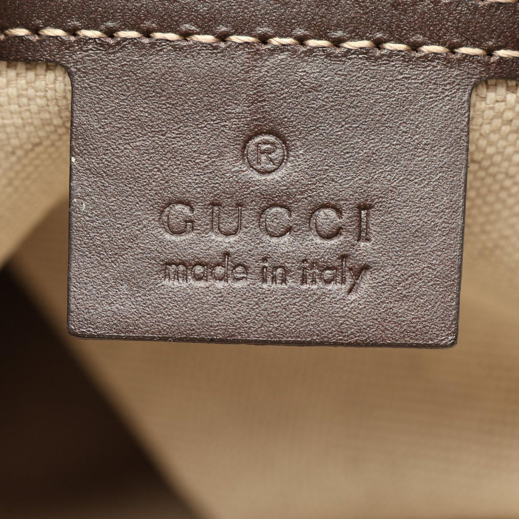 Gucci GG Supreme Tote · Coated Canvas