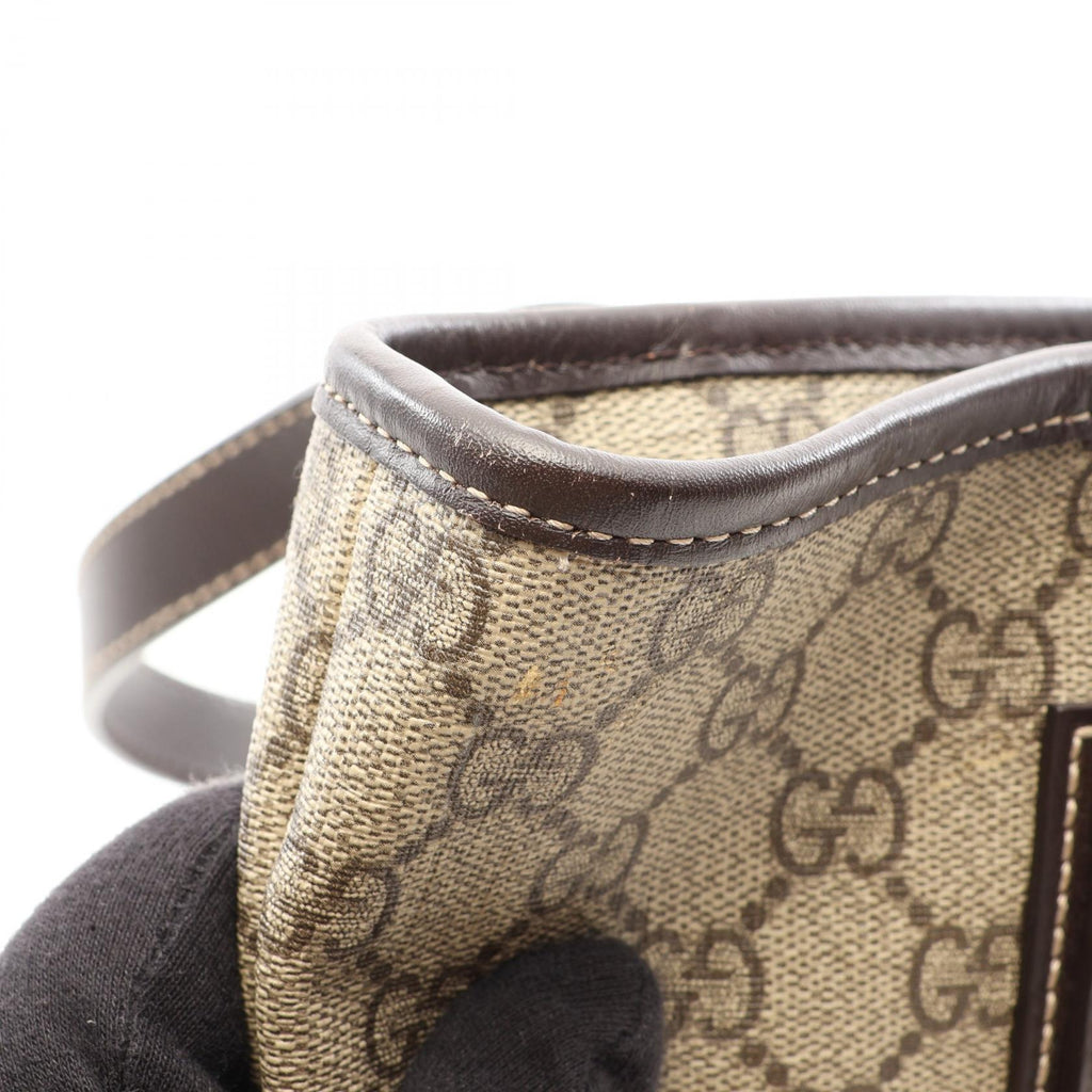 Gucci GG Supreme Tote · Coated Canvas