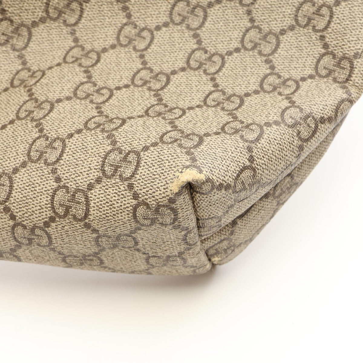 Gucci GG Supreme Tote · Coated Canvas