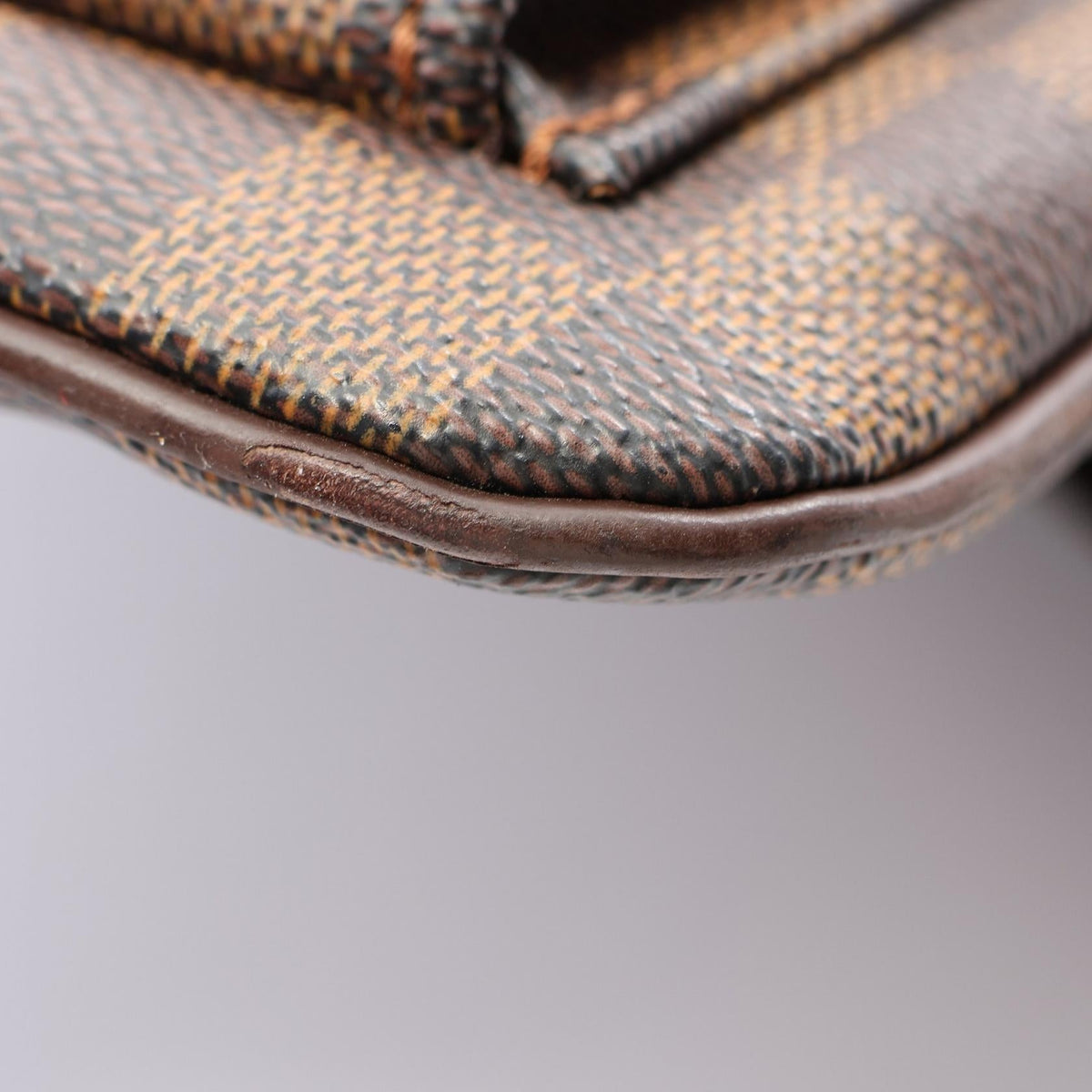 Louis Vuitton Pochette Mervil · Damier Ebene